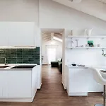 Amazing Attic With Terrace On Harbour Apartamento *