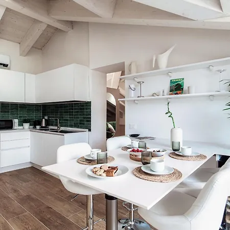 Amazing Attic With Terrace On Harbour 아파트
